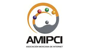 Supera la cifra de los 40 millones de usuarios de Internet en México, AMIPCI